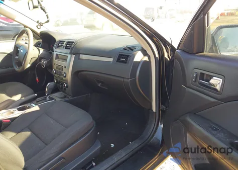 2012 Ford Fusion Se z USA, uszkodzony, nr VIN 3FAHP0HA9CR330516